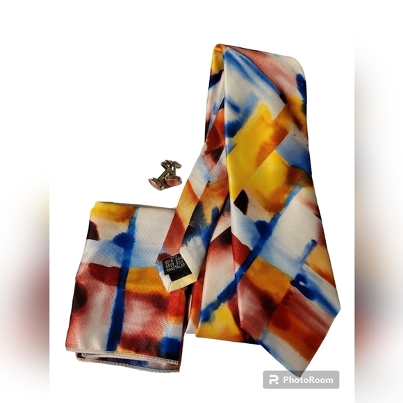 NWT Barry Wang 3pcs Tie set, 100 % silk necktie,cufflinks ,pocket square - Picture 4 of 16